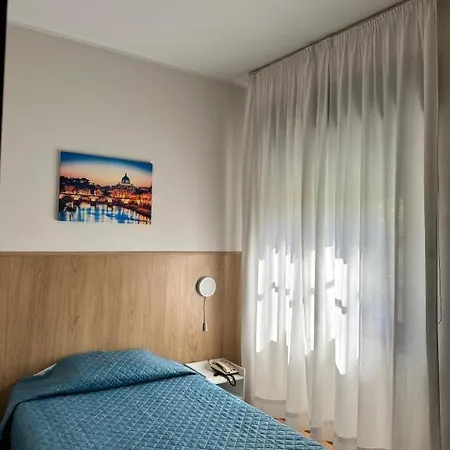 Hotel Oasi Santa Rosa Rzym